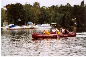 Auf dem Weg zu Start des zweiten Rennens
