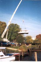 1997 Aufslippen mit Kran