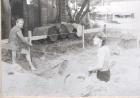 1989 Bau des Sanitaertraktes 
